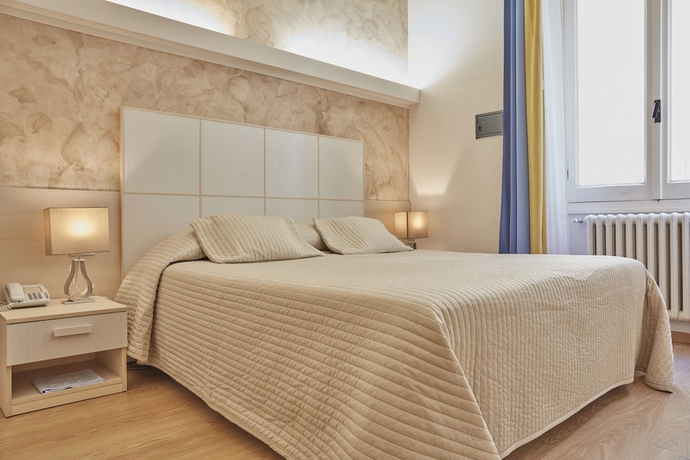 Imagen de la habitación del Hotel Celeste, Sestri Levante. Foto 11