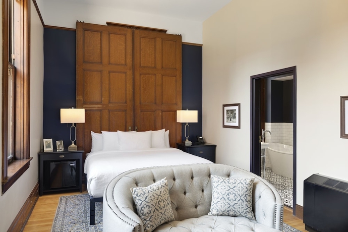 Imagen de la habitación del Hotel Celeste of St Paul. Foto 12