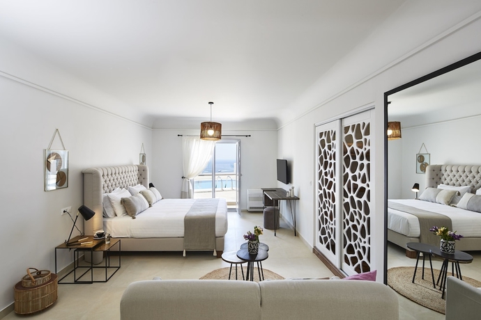 Imagen de la habitación del Hotel Celestia Grand. Foto 16