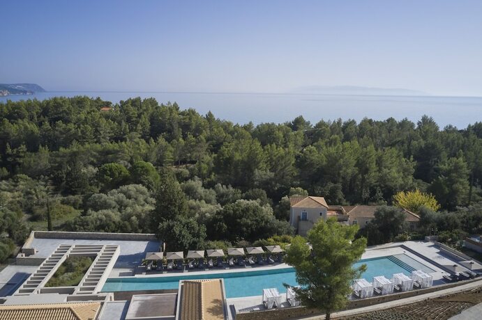 Imagen general del Hotel Celestial All Suites. Foto 4