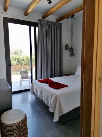 Imagen de la habitación del Hotel Celestial Lindos Suites. Foto 4