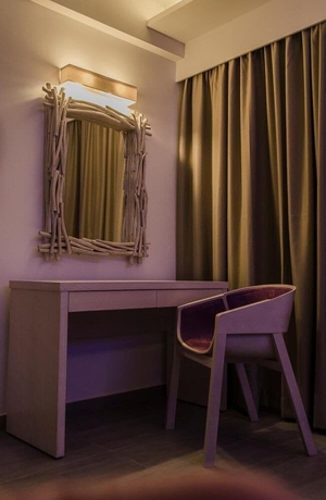 Imagen de la habitación del Hotel Celestial Lindos Suites. Foto 9