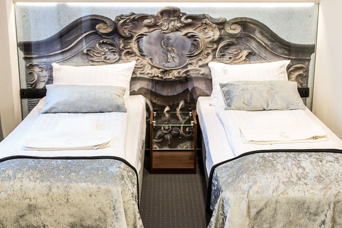 Imagen de la habitación del Hotel Celestin Residence. Foto 7