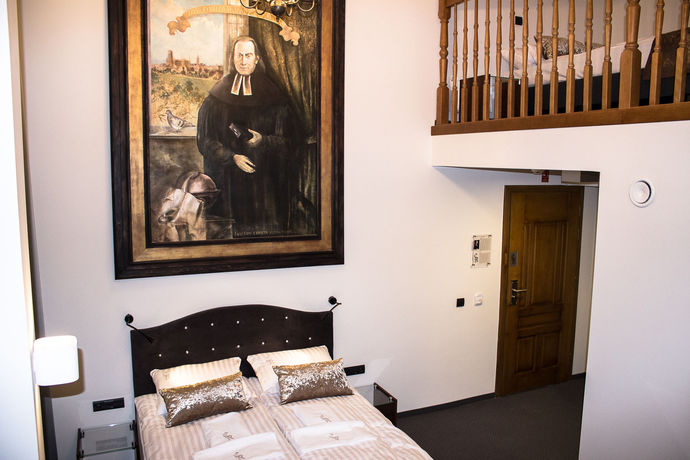 Imagen de la habitación del Hotel Celestin Residence. Foto 15