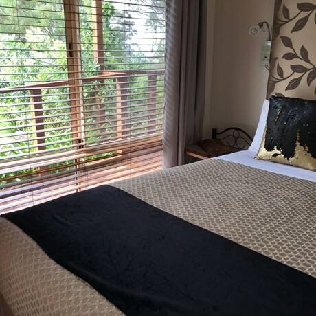 Imagen de la habitación del Hotel Celestine Retreat. Foto 10