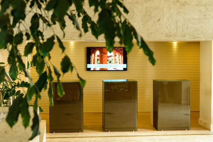 Imagen de los interiores del Hotel Celi Aracaju. Foto 16