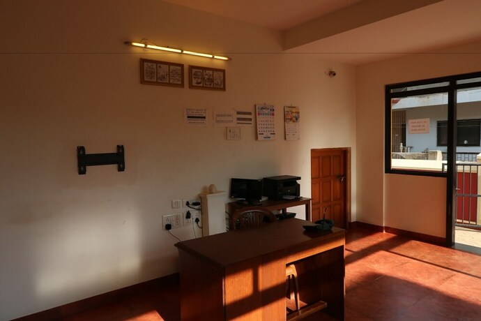 Imagen de los interiores del Hotel Celi. Foto 28