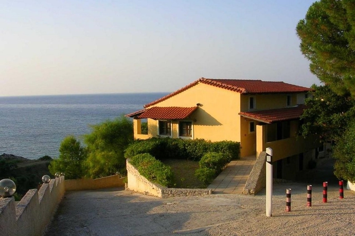 Imagen general del Hotel Celia Apartments. Foto 5