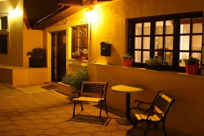 Imagen general del Hotel Celia Apartments. Foto 6