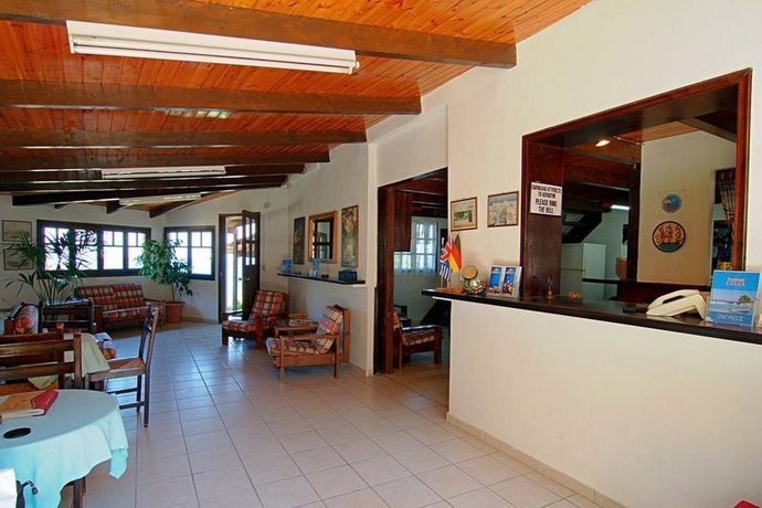 Imagen general del Hotel Celia Apartments. Foto 14