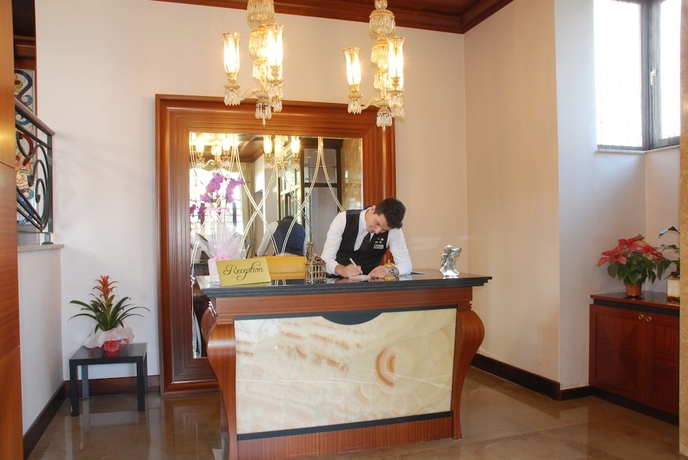 Imagen de los interiores del Hotel Celik Palace Convention Center and Thermal Spa. Foto 12