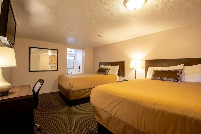 Imagen general del Hotel Celilo Inn, Williams. Foto 10