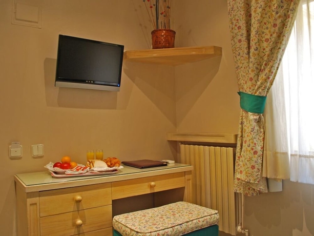 Imagen de la habitación del Hotel Celimar. Foto 18