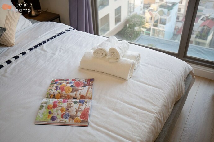 Imagen de la habitación del Hotel Celine Home Millenium. Foto 18