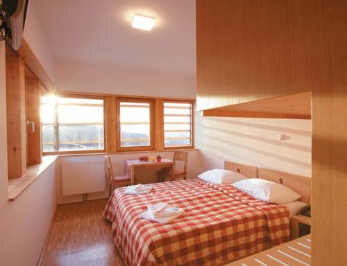 Imagen de la habitación del Hotel Celjska Koca. Foto 13