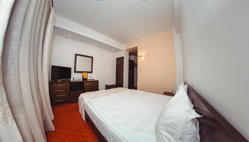 Imagen de la habitación del Hotel Celly. Foto 5
