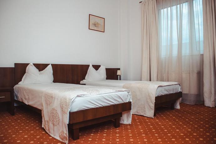 Imagen de la habitación del Hotel Celly. Foto 6