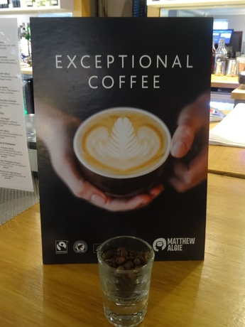 Imagen del bar/restaurante del Hotel Celtic International Cardiff Airport. Foto 3