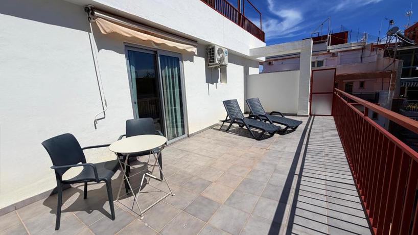 Imagen de los interiores del Hotel Celymar. Foto 8