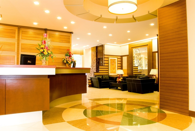 Imagen de los interiores del Hotel Celyn , City Mall. Foto 12