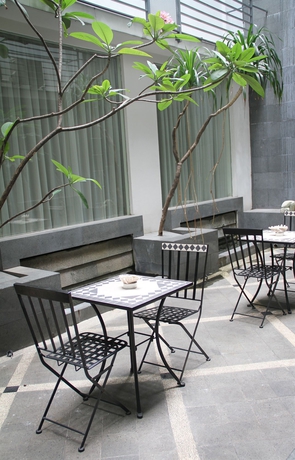Imagen de los exteriores del Hotel Cemara. Foto 6