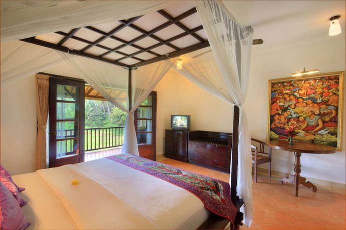 Imagen de la habitación del Hotel Cempaka Belimbing Villas. Foto 15
