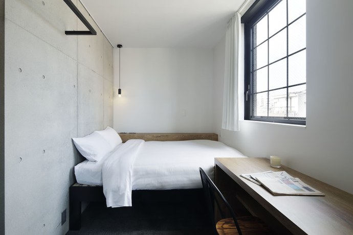 Imagen de la habitación del Hotel Cen. Foto 12