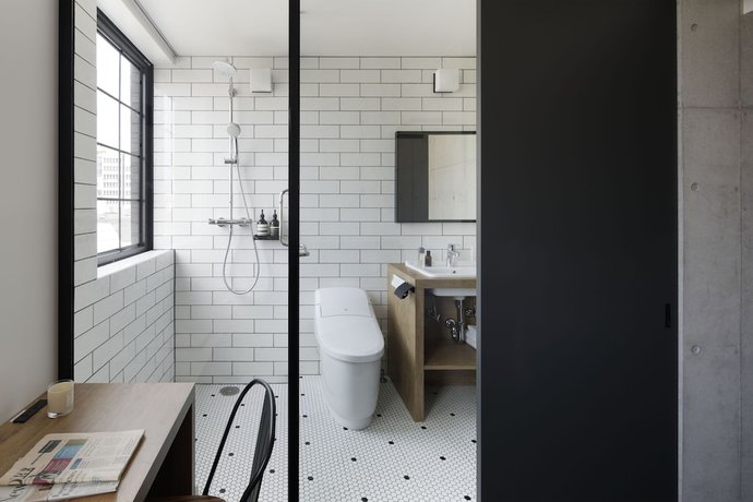 Imagen de la habitación del Hotel Cen. Foto 13