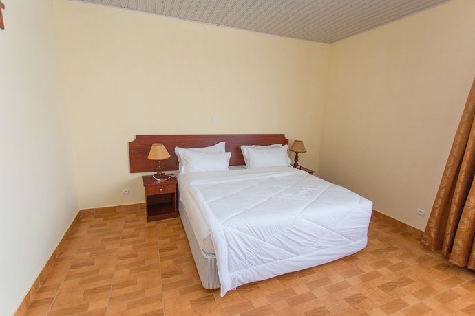 Imagen de la habitación del Hotel Cenetra, Kigali. Foto 8