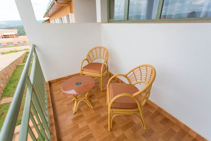 Imagen de la habitación del Hotel Cenetra, Kigali. Foto 9