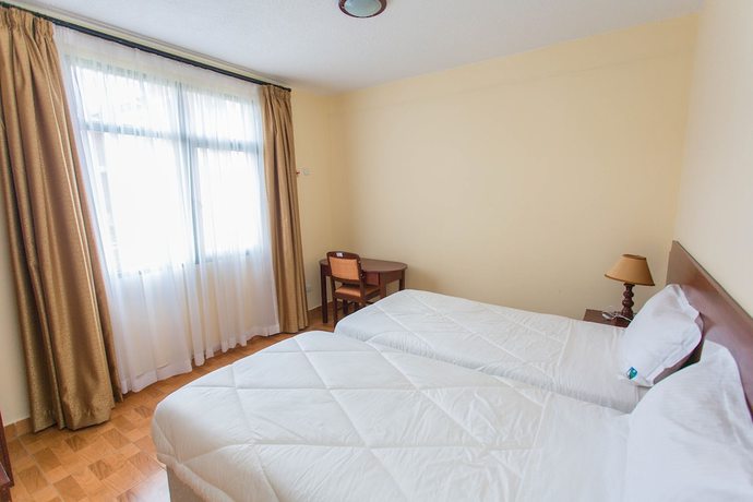 Imagen de la habitación del Hotel Cenetra, Kigali. Foto 15