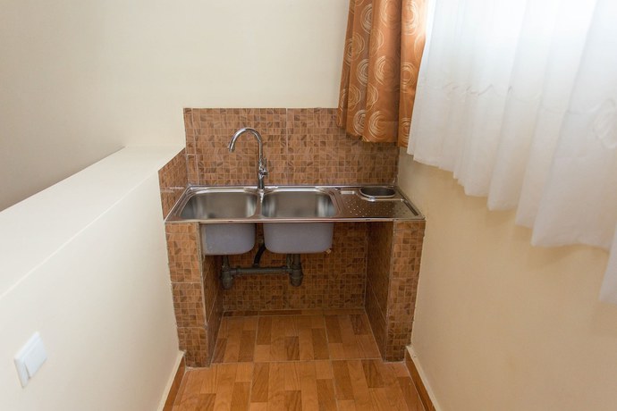 Imagen de la habitación del Hotel Cenetra, Kigali. Foto 18