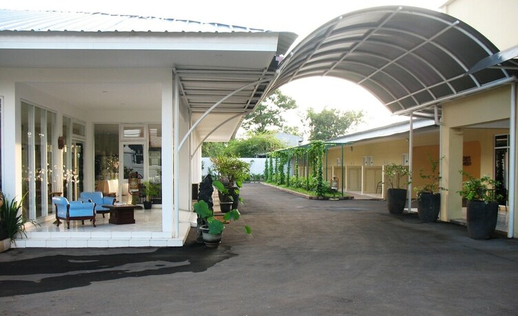 Imagen de la habitación del Hotel Cengkareng Transit. Foto 27