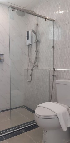 Imagen de la habitación del Hotel Ceniq. Foto 6