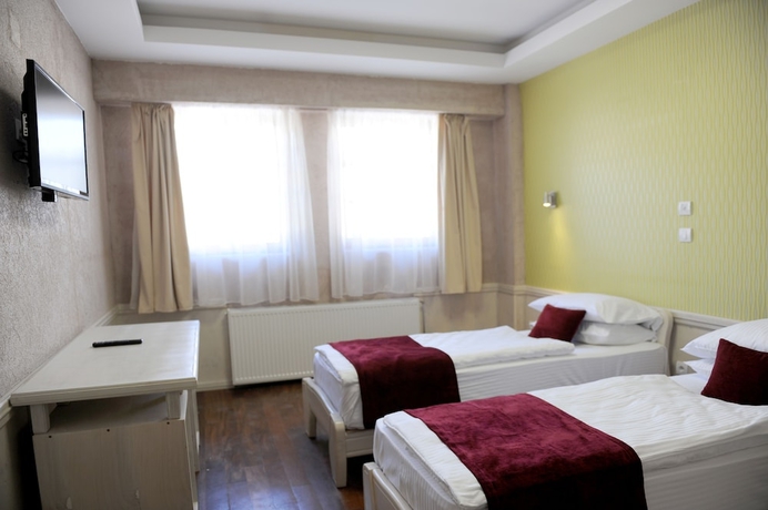 Imagen de la habitación del Hotel Centar Balasevic. Foto 2