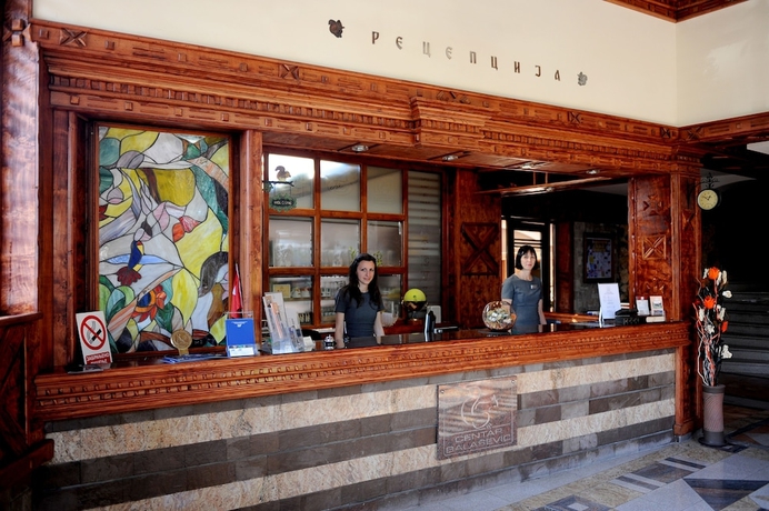 Imagen de los interiores del Hotel Centar Balasevic. Foto 14