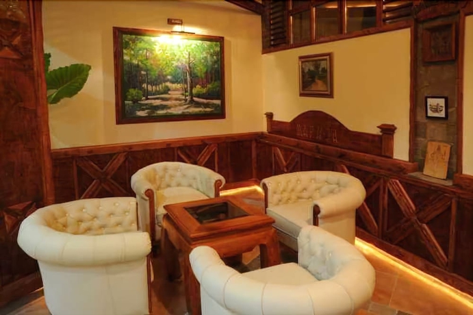 Imagen de los interiores del Hotel Centar Balasevic. Foto 18