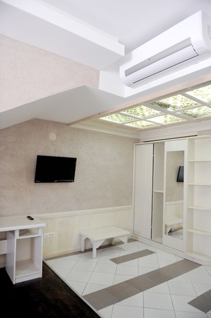 Imagen de la habitación del Hotel Centar Balasevic. Foto 7