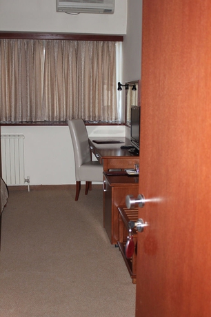 Imagen de la habitación del Hotel Centar, SKOPJE. Foto 10