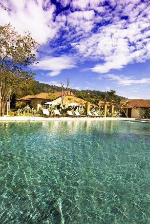 Imagen de la piscina del Hotel Centara Chaan Talay Resort and Villas Trat. Foto 16