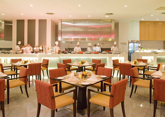 Imagen del bar/restaurante del Hotel Centara Grand At Centralworld. Foto 2