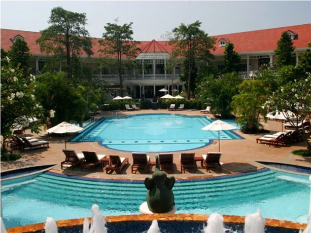 Imagen general del Hotel Centara Grand Beach Resort and Villas Hua Hin. Foto 7