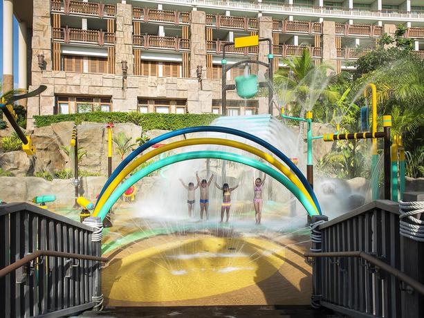 Imagen de los exteriores del Hotel Centara Grand Mirage Beach Resort Pattaya. Foto 18