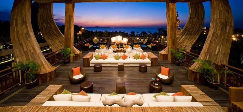 Imagen de los exteriores del Hotel Centara Grand Mirage Beach Resort Pattaya. Foto 19