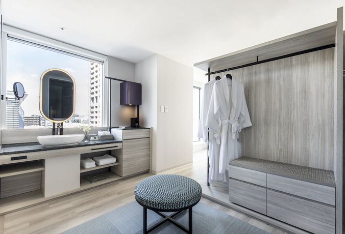 Imagen de la habitación del Hotel Centara Grand Osaka. Foto 9