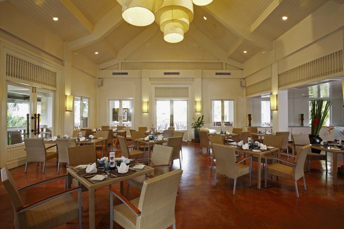 Imagen general del Hotel Centara Kata Resort Phuket. Foto 8