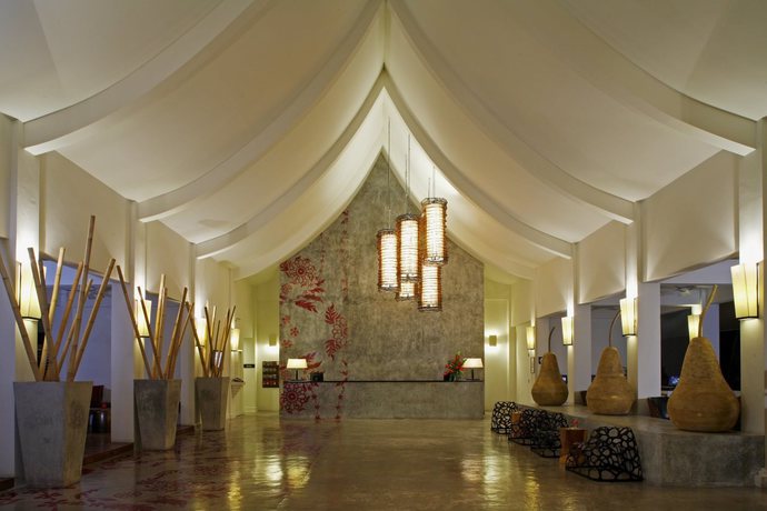 Imagen general del Hotel Centara Kata Resort Phuket. Foto 10