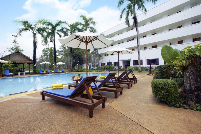 Imagen de la piscina del Hotel Centara Life Mae Sot. Foto 16