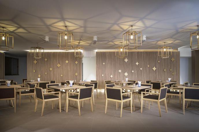 Imagen del bar/restaurante del Hotel Centara Life Phu Pano Krabi. Foto 3