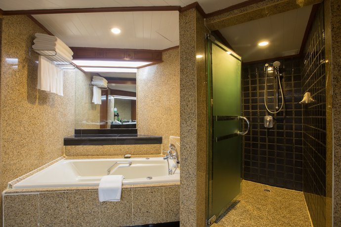 Imagen de la habitación del Hotel Centara Riverside Hotel Chiang Mai. Foto 3